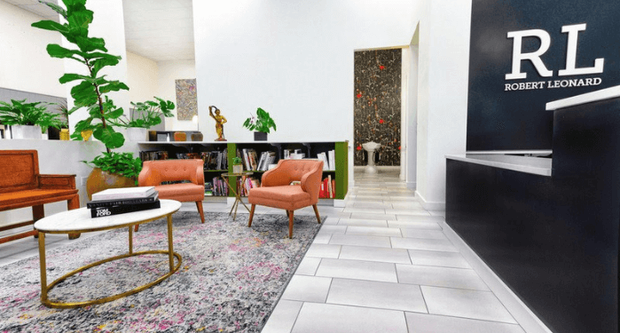 Low budget modern beauty salon interior design